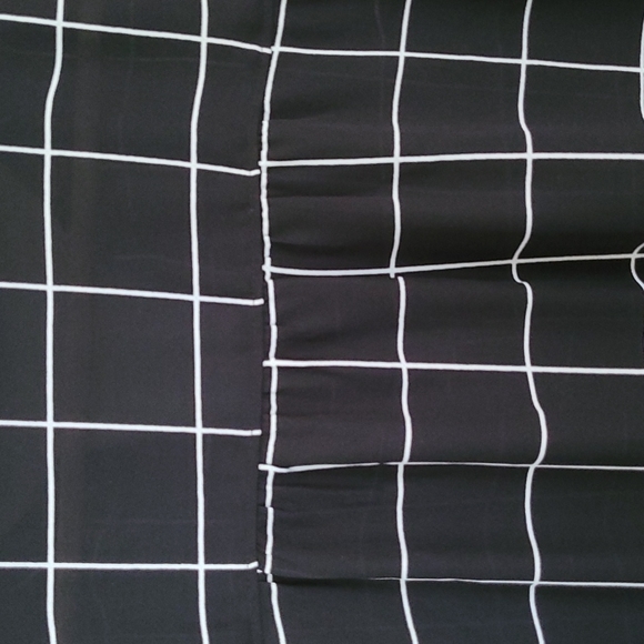 🔅XS black and white tank - Picture 4 of 6